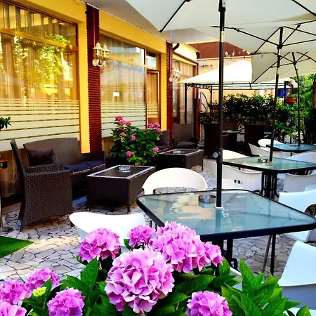 In Guest - New Cirene Double Comfort With Half Package * Rimini
