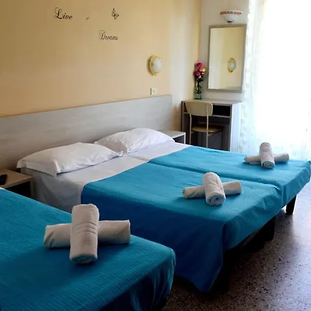 In Guest - New Cirene Double Comfort With Half Package רימיני